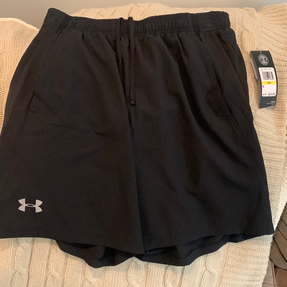 COPY - Under Armour, Mens medium bathing suit. Brand new with tags.